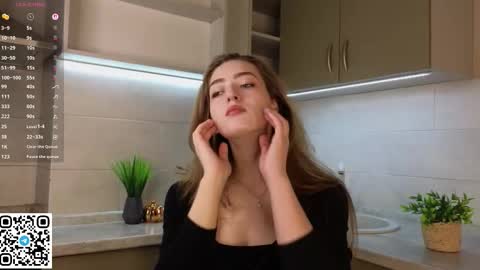 Sophie online show from March 24, 6:19 am