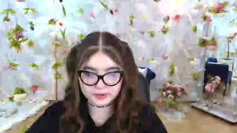 noirwhisper online show from March 6, 6:25 pm