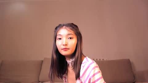 nooniemoon online show from September 15, 4:10 am