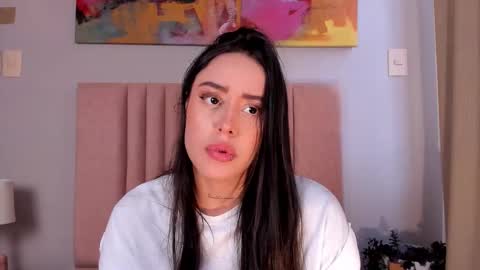 Nora Da Silva online show from October 13, 6:10 pm