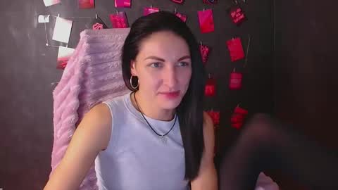 Nora online show from January 8, 9:19 pm