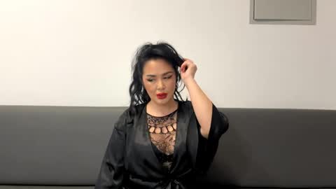 Ariana online show from April 6, 8:21 pm