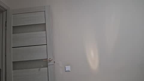 hi glad to chat online show from October 26, 1:06 pm