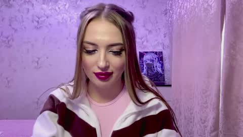 Lea online show from February 14, 1:13 pm