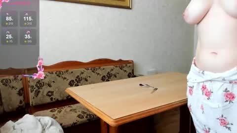 Nowelly online show from September 23, 6:33 am