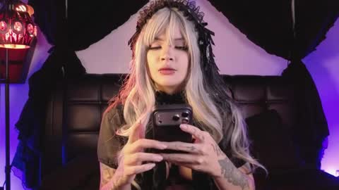 Goth Darling online show from April 3, 11:25 pm