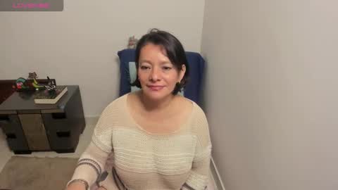 nuit_rose online show from October 30, 2:58 am