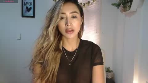 Nycole online show from August 6, 5:20 pm