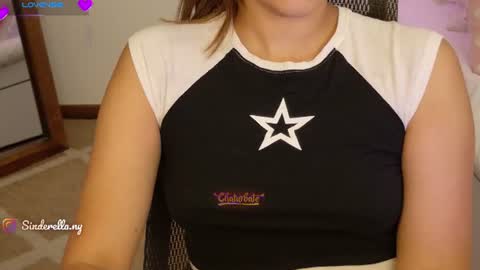 Nylaah online show from August 3, 5:55 am
