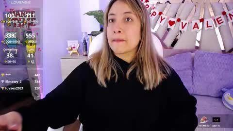 Snapshot of nyx_andria chatting on March 1, 9:37 pm Alex . online show from March 1, 9:37 pm