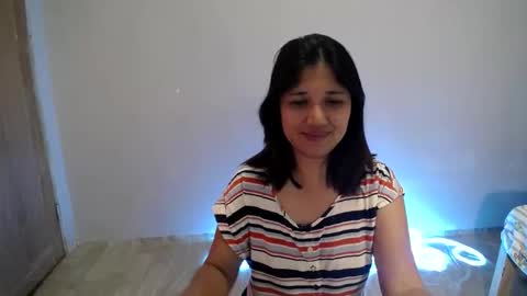 obsidian_r0se19 online show from February 12, 10:22 pm