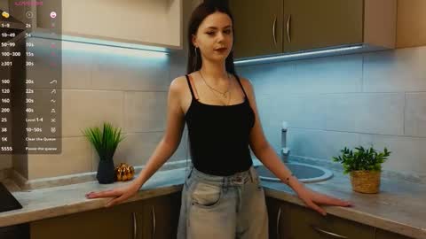 Bella online show from March 24, 3:17 pm