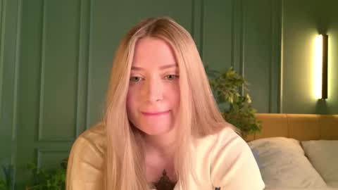 off_the_record_ online show from November 28, 12:41 pm