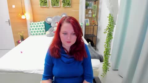 OhLadyPlease online show from November 15, 7:42 am