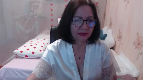 OlgaHottie online show from December 13, 11:43 pm