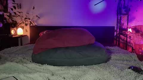 Olive online show from October 24, 1:07 pm