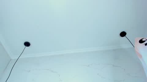  olivia  online show from October 22, 9:20 pm