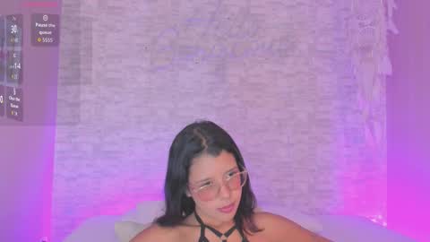 OLIVIA  online show from February 3, 8:23 pm