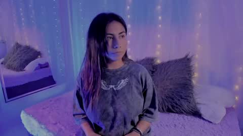 IG Im Oliviamorrys X OliviaMorrys online show from June 4, 11:20 pm