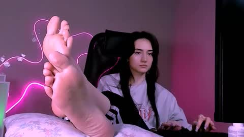 olivia_norton_ online show from February 25, 3:21 pm