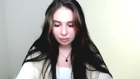 Olivia online show from March 4, 9:43 pm