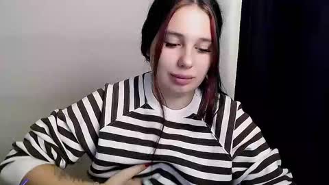 Olivia online show from October 28, 5:13 am