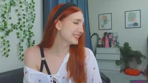  OLIVIA    online show from November 24, 9:06 pm