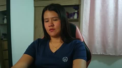 Olivia online show from February 12, 1:02 pm