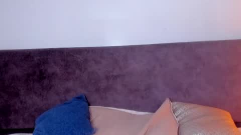 OLIVIA online show from November 7, 1:55 am