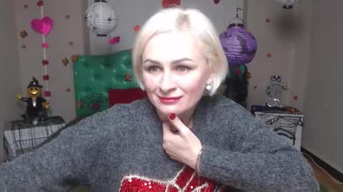 OliviaHorst online show from November 9, 6:15 pm