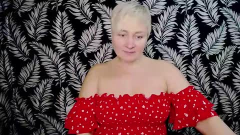 Kelly online show from December 20, 1:43 pm