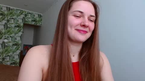 Snapshot of oliviashiny chatting on February 26, 5:24 am Olivia online show from February 26, 5:24 am