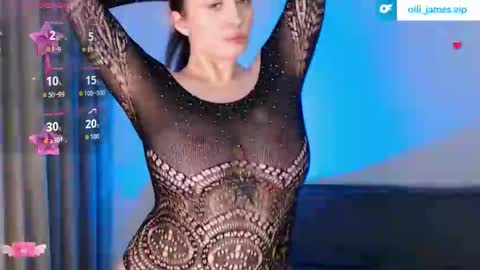 ollie_jamess online show from March 28, 9:14 pm