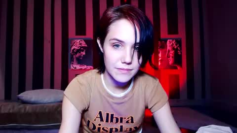 onaloon online show from November 20, 7:09 am