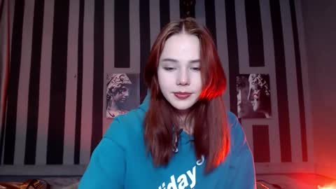 onessandra online show from December 2, 5:09 am