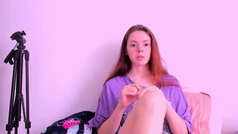 only_sarah1 online show from November 3, 9:19 pm