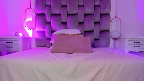 Only online show from July 23, 5:04 am