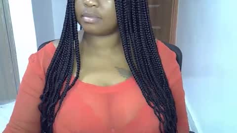 Snapshot of onlyyhazelbrown chatting on September 11, 12:16 pm Patience online show from September 11, 12:16 pm
