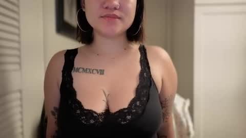 Miss Girly online show from March 21, 8:30 am