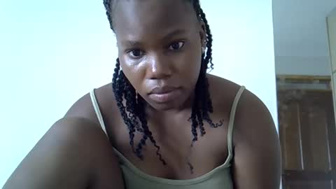 osoprettyebony online show from November 19, 11:43 am