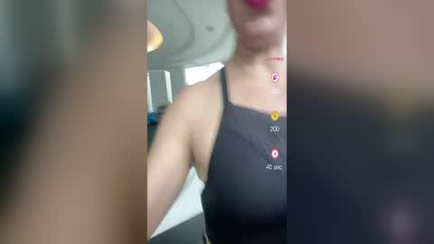 padpadthai online show from June 18, 9:25 am