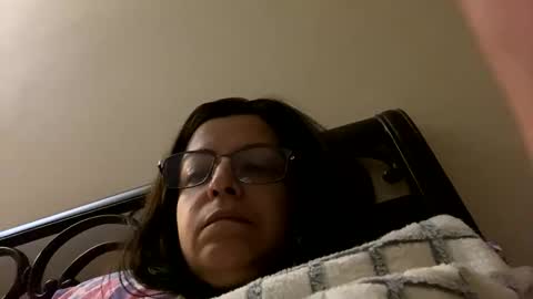 Pakimilf online show from November 22, 3:48 pm