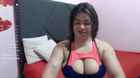 pamela_echeverria online show from February 12, 11:56 am
