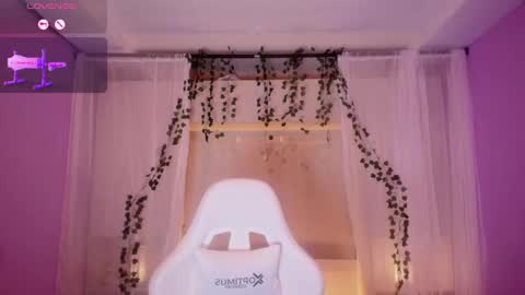  P A M  online show from September 17, 4:54 am