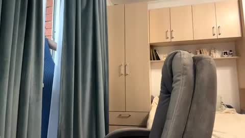 Lia online show from June 15, 3:34 pm