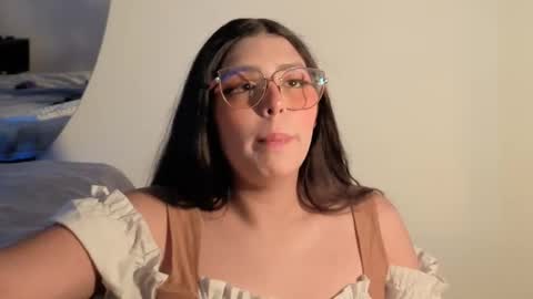 Snapshot of paola_lyon chatting on October 3, 8:14 pm Paola Lyon online show from October 3, 8:14 pm