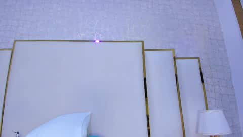 Paola  online show from November 22, 11:35 am