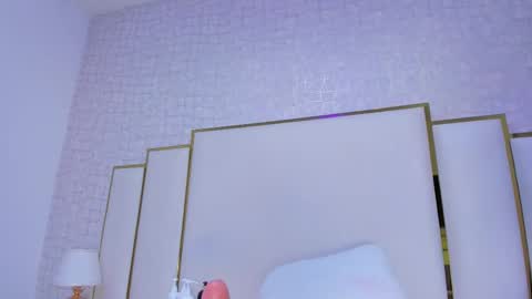 Paola  online show from November 5, 11:37 am