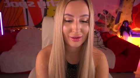 Lia online show from October 29, 8:29 am