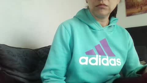 paolamz10 online show from September 11, 5:02 pm